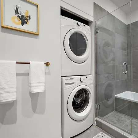 The Nomad Saint Jacques Apartment Montreal Exterior photo