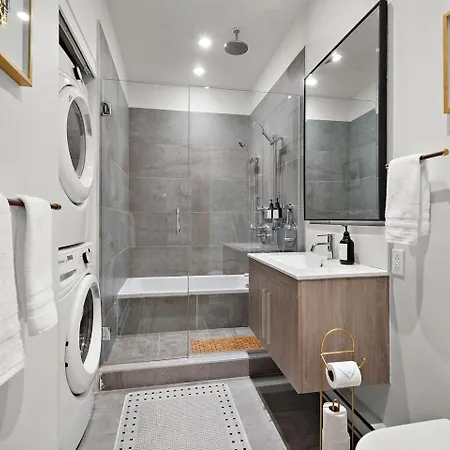 The Nomad Saint Jacques Apartment Montreal Exterior photo