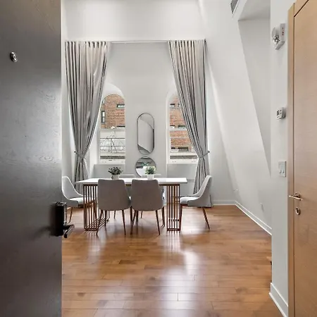 The Nomad Saint Jacques Apartment Montreal Exterior photo