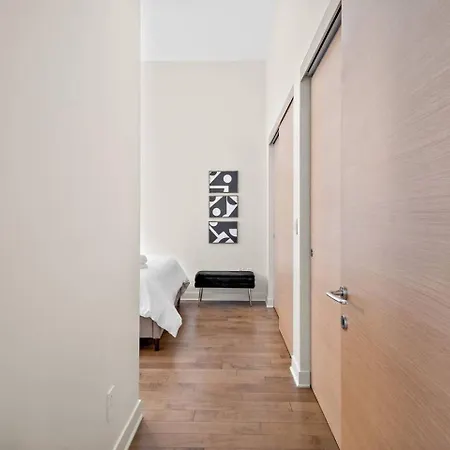 The Nomad Saint Jacques Apartment Montreal Exterior photo