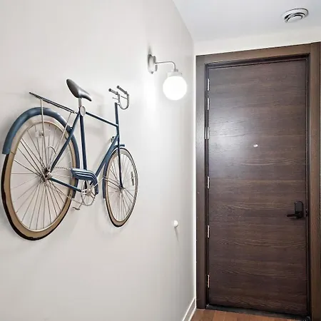 The Nomad Saint Jacques Apartment Montreal Exterior photo