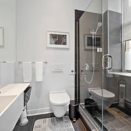 The Nomad Saint Jacques Apartment Montreal Exterior photo